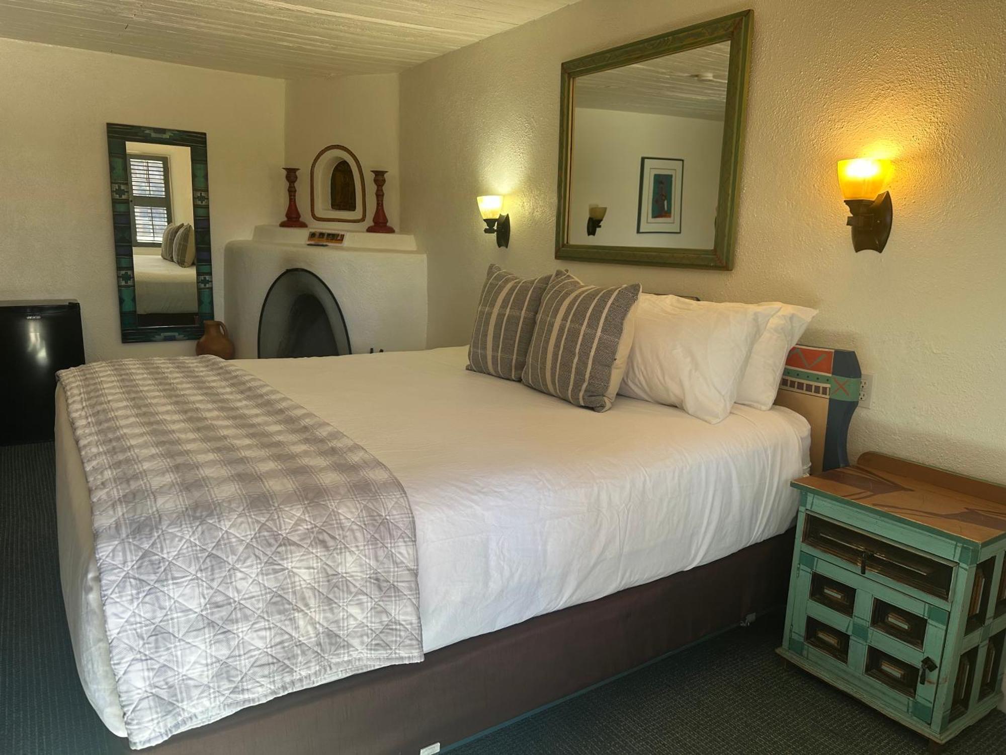 The Historic Taos Inn エクステリア 写真